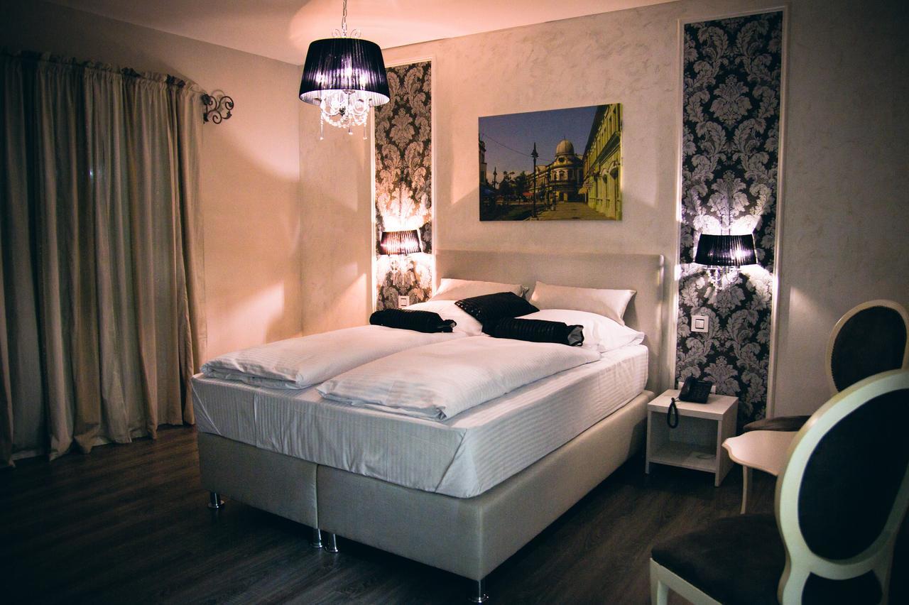 Hotel Bakarni Lonac Brčko Buitenkant foto